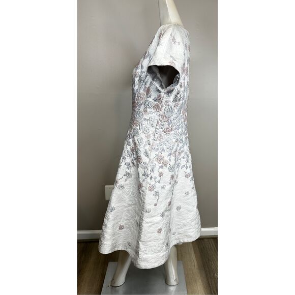 NWT Rickie Freeman Teri John Floral Jacquard A-line Dress Silver Size 10 $495 - Picture 4 of 7